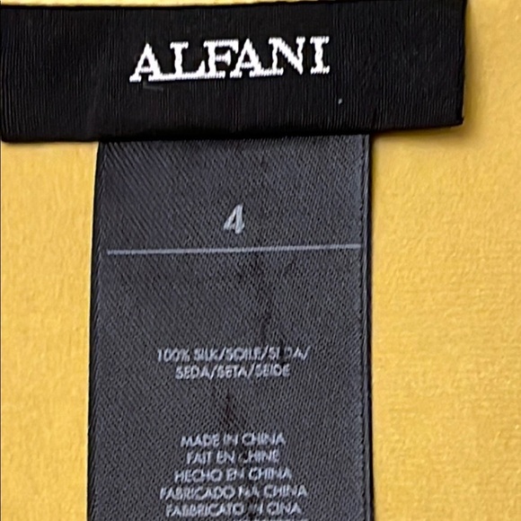 Alfani Women’s Silk Blouse Chartreuse V Neck Size 4 - Picture 3 of 4